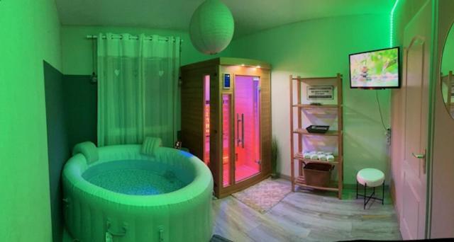 Villa Familiale Avec Spa Et Sauna Saint-Antonin-de-Sommaire Buitenkant foto